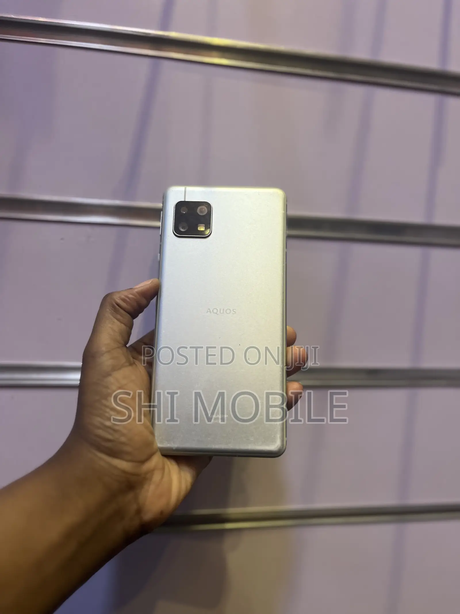 Sharp Aquos sense5G 64 GB Gray