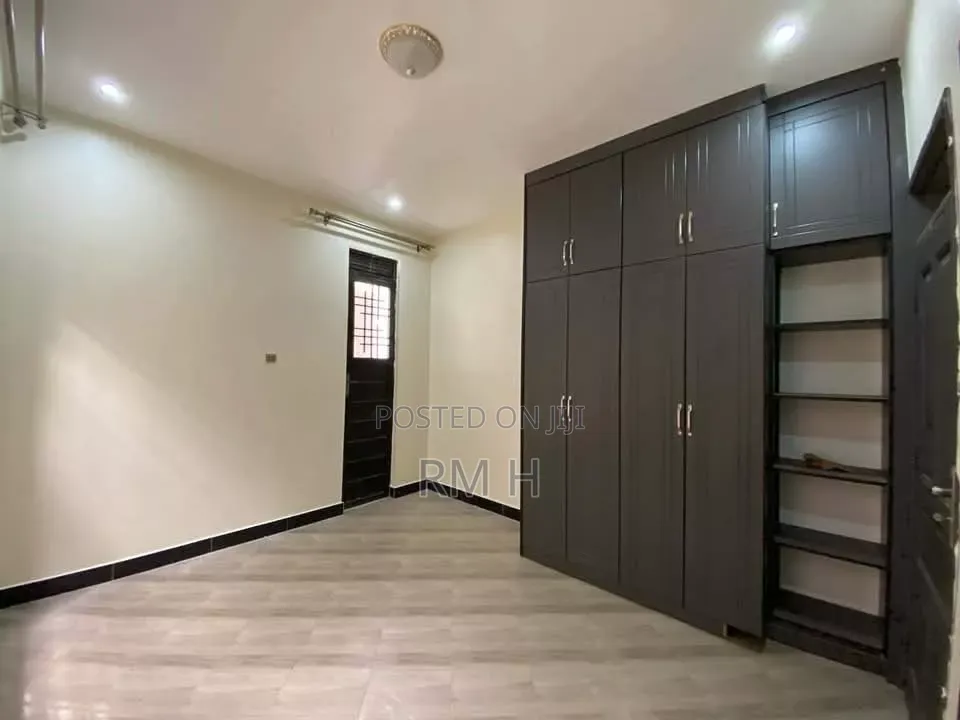 2bdrm Apartment in Upper Konge Lukuli, Central Division for rent