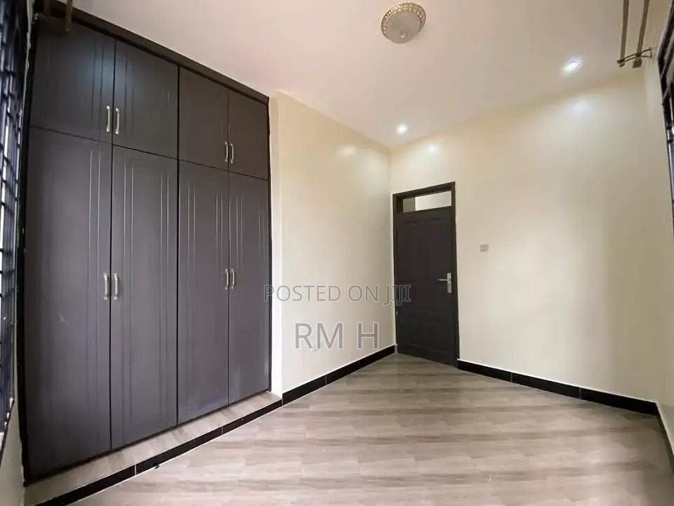 2bdrm Apartment in Upper Konge Lukuli, Central Division for rent