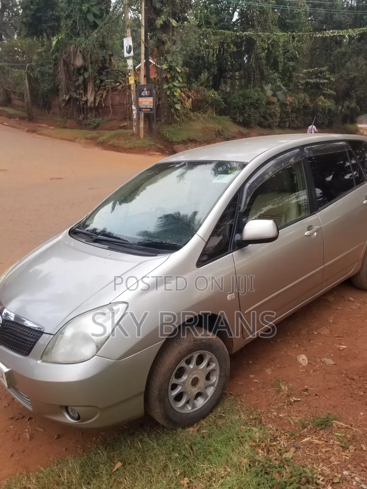 Toyota Corolla Spacio 2002 Gold