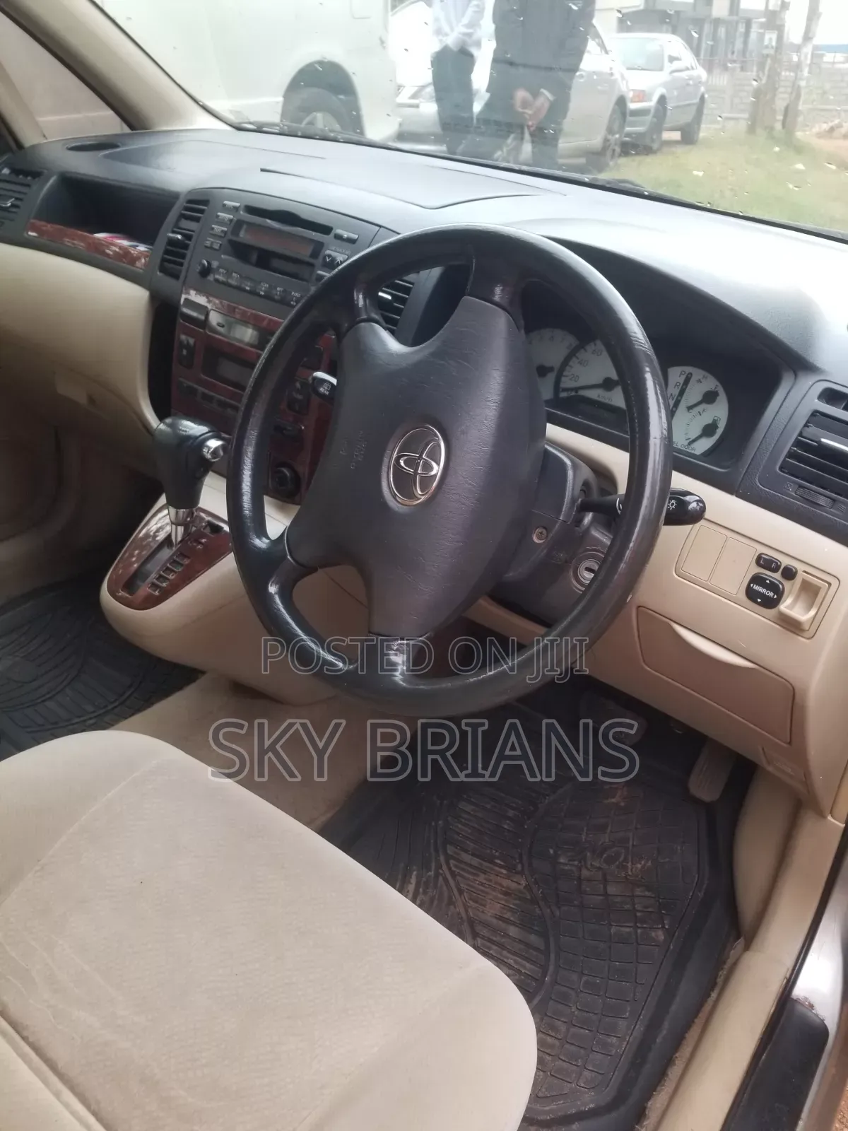 Toyota Corolla Spacio 2002 Gold