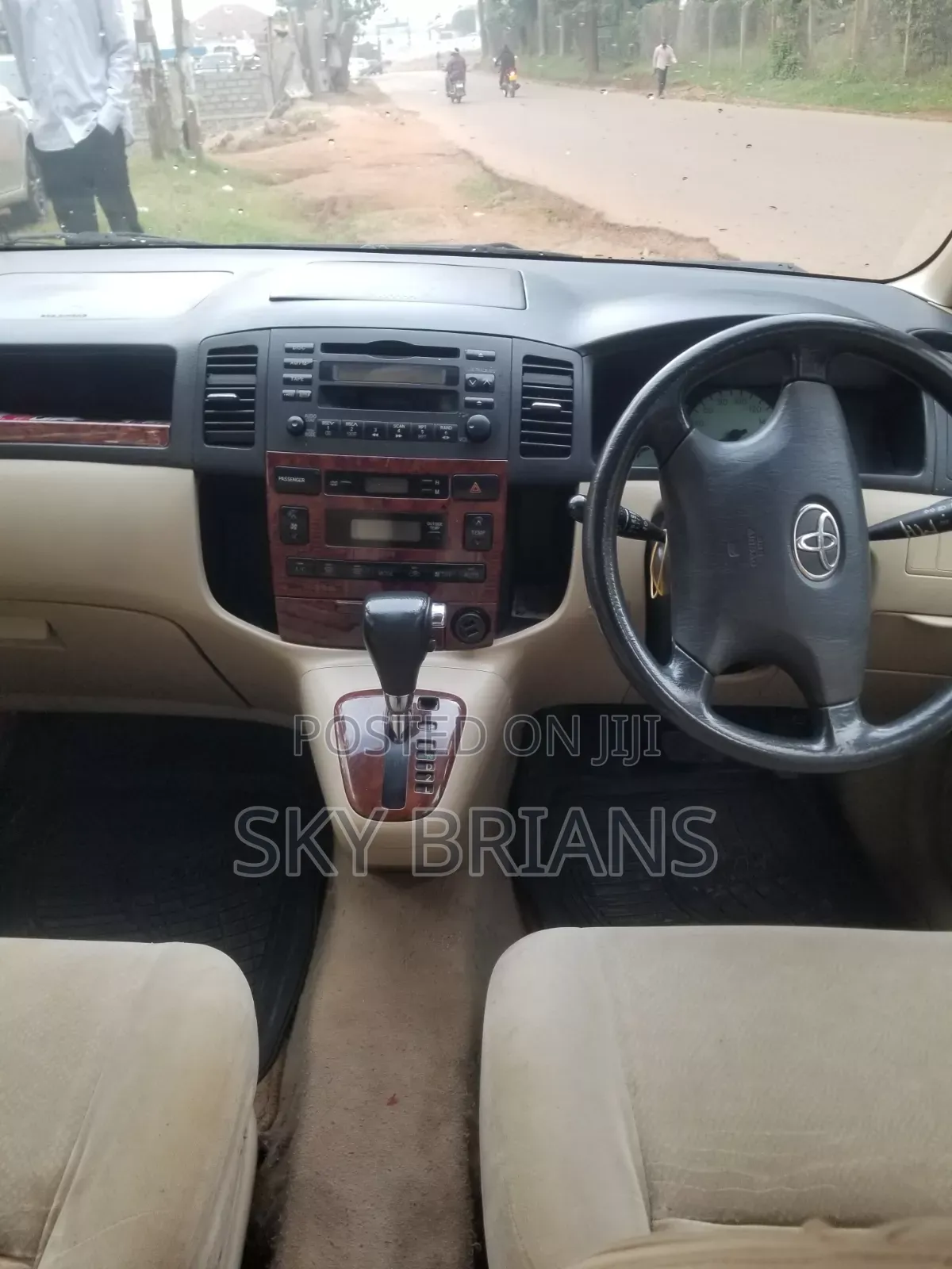 Toyota Corolla Spacio 2002 Gold