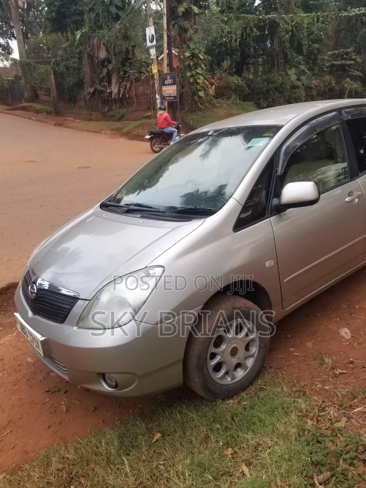 Toyota Corolla Spacio 2002 Gold