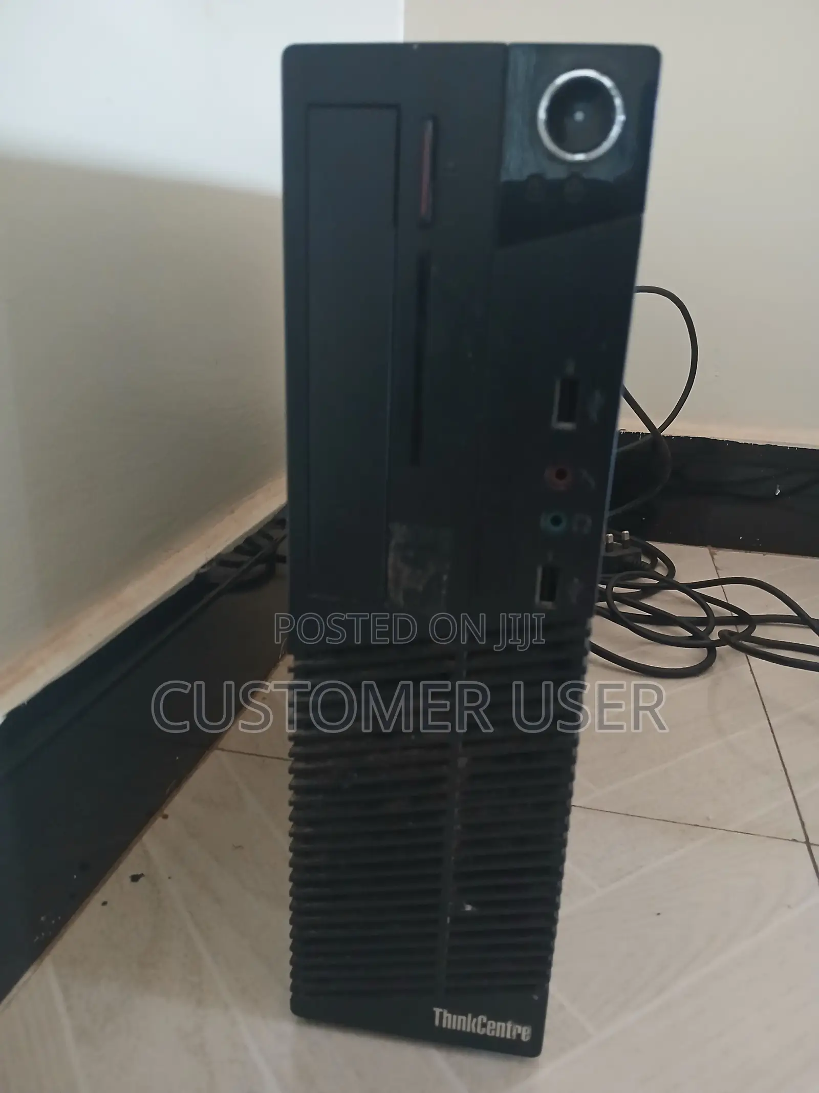 Desktop Computer Lenovo ThinkCentre M900 2GB Intel Core 2 Duo HDD 256GB