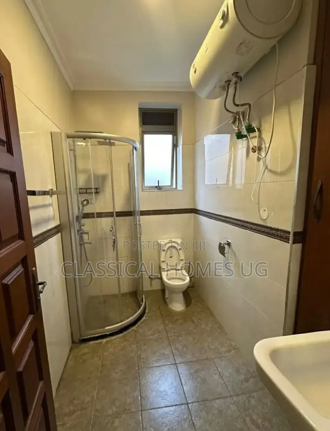 3bdrm Apartment in Lubowa Entebbe Road, Central Division for rent