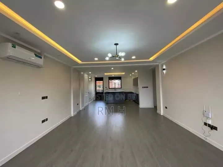 3bdrm Apartment in Bukasa Muyenga, Central Division for rent