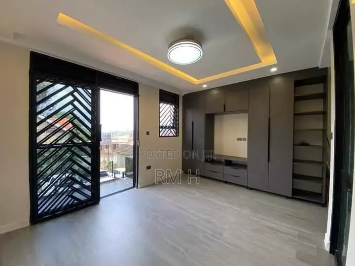 3bdrm Apartment in Bukasa Muyenga, Central Division for rent