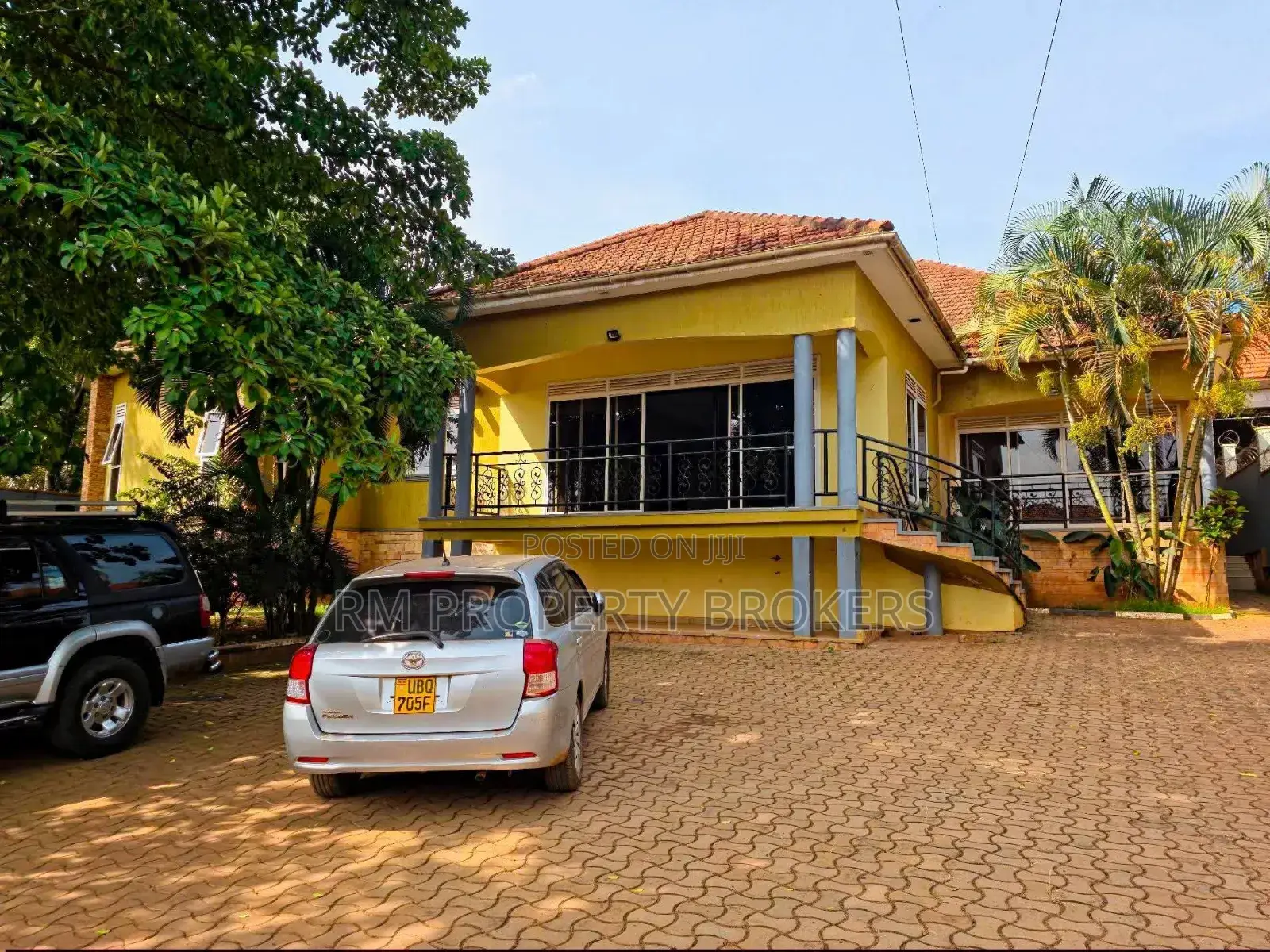 4bdrm Bungalow in Buziga, Central Division for rent