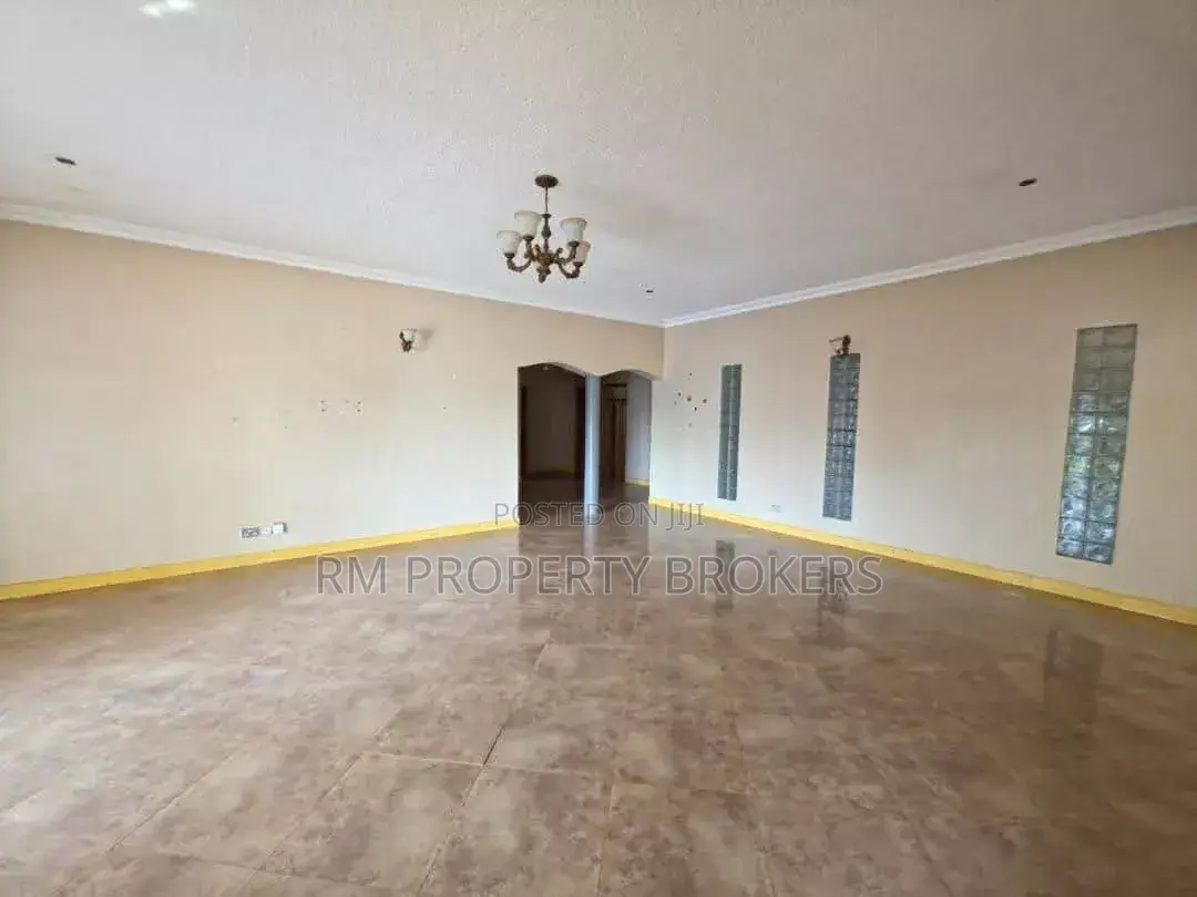 4bdrm Bungalow in Buziga, Central Division for rent