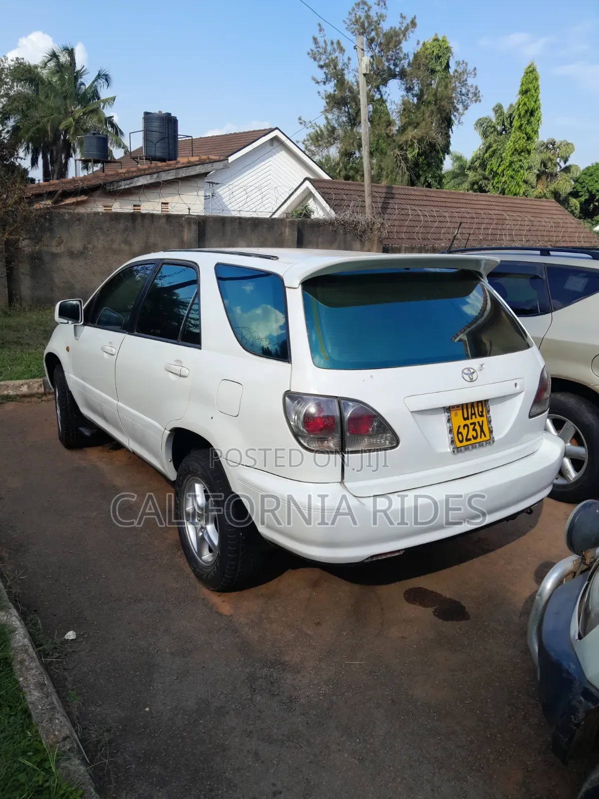 Toyota Harrier 2006 White