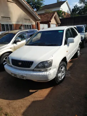 Toyota Harrier 2006 White