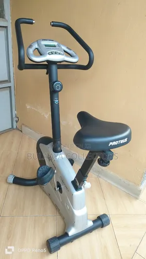 Uk Used Proteus Pec-3320 Exercise Bike.