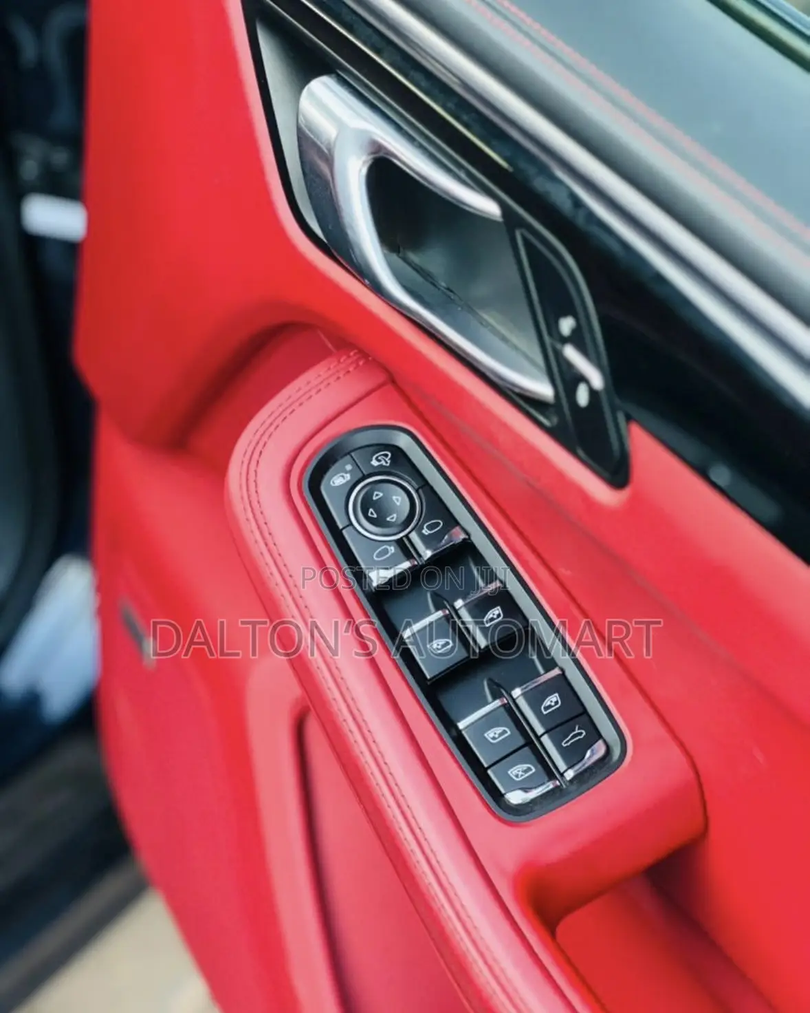 Porsche Macan GTS 2017 Blue