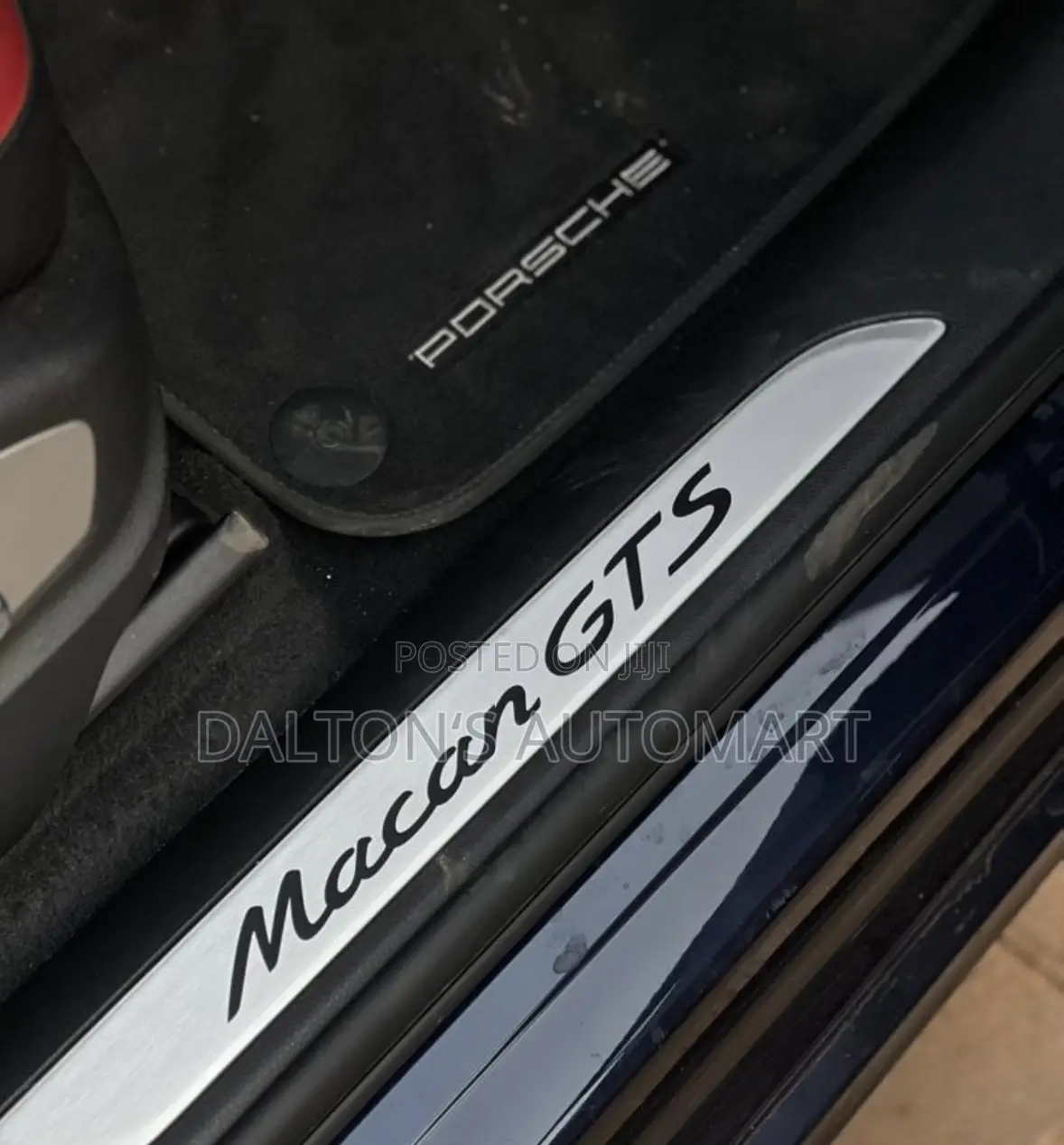 Porsche Macan GTS 2017 Blue