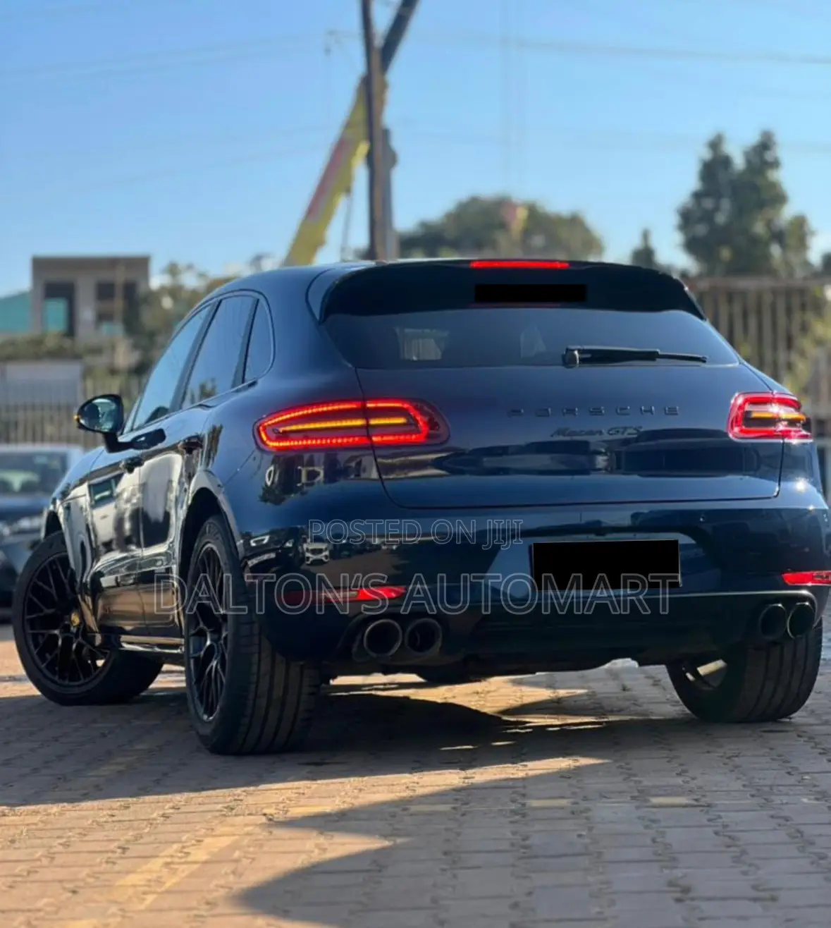 Porsche Macan GTS 2017 Blue