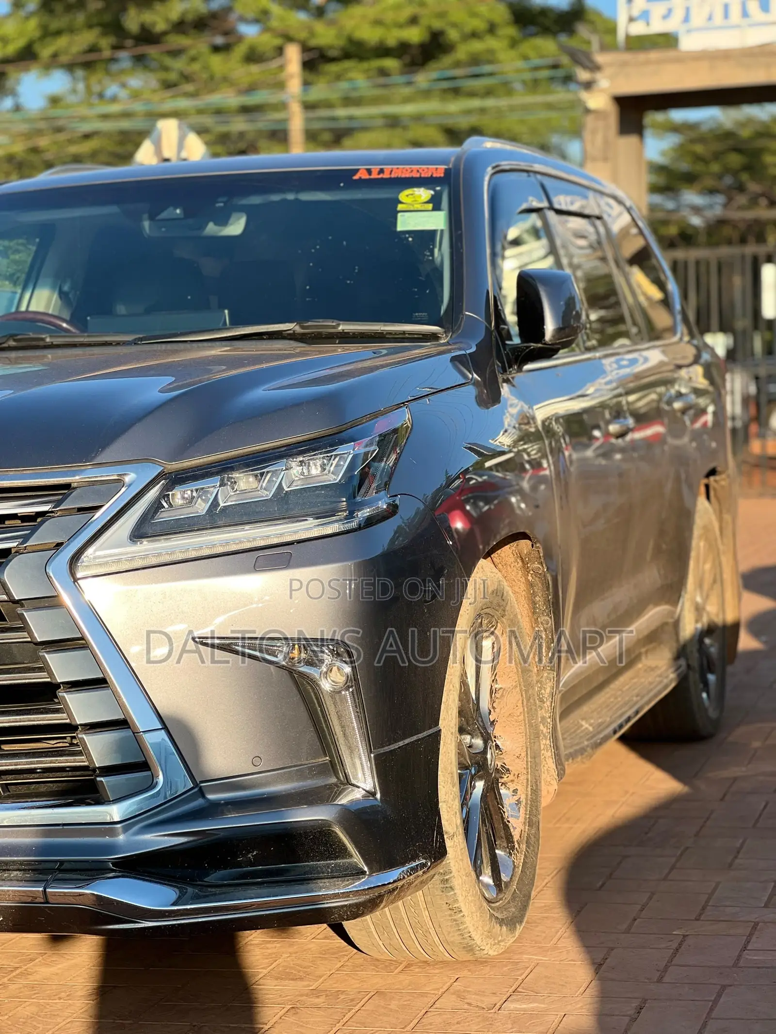 Lexus LX 570 AWD 2018 Gray