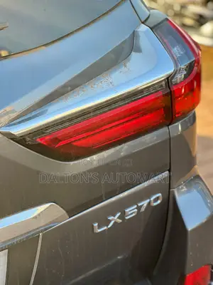 Lexus LX 570 AWD 2018 Gray