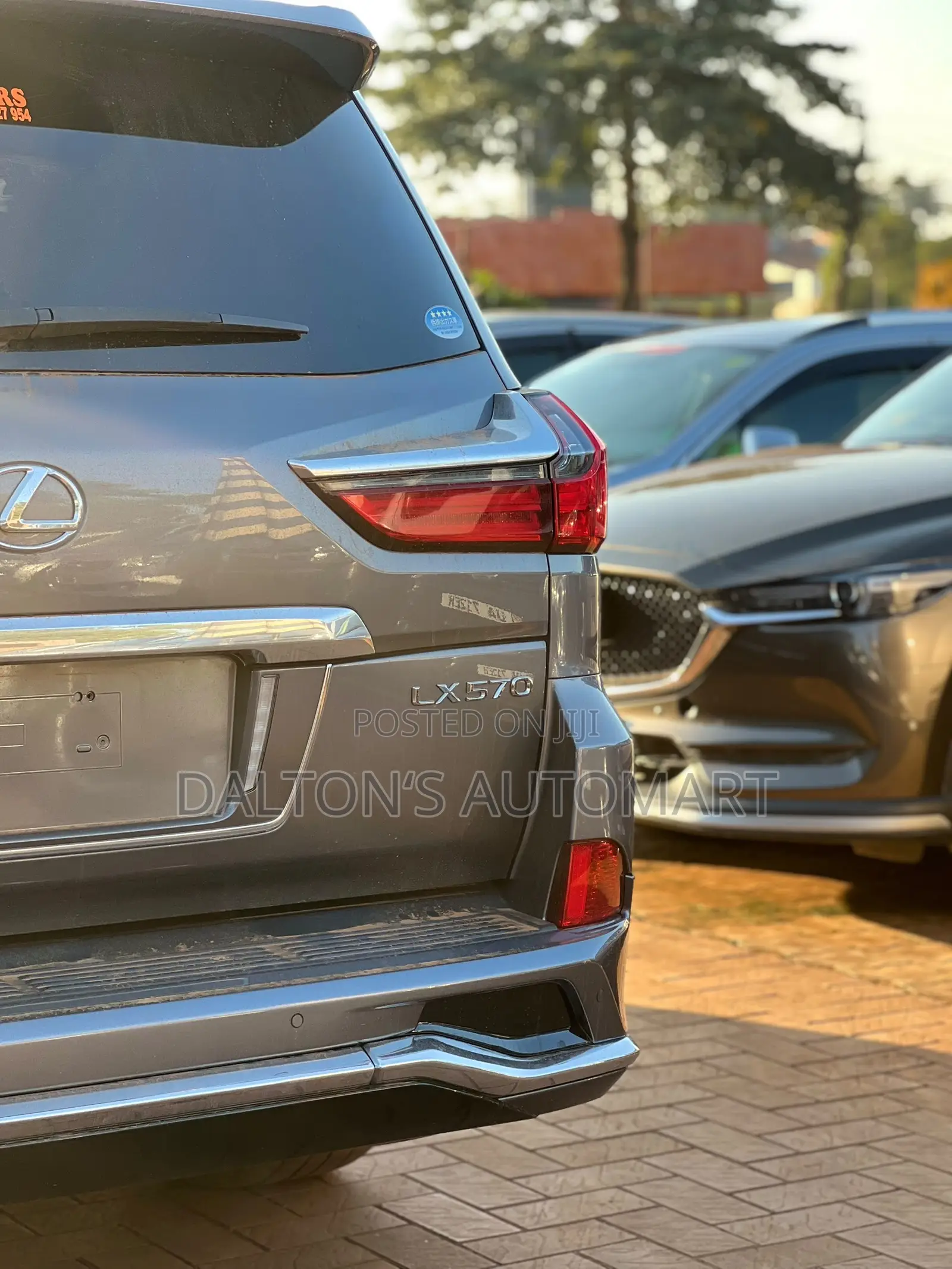 Lexus LX 570 AWD 2018 Gray