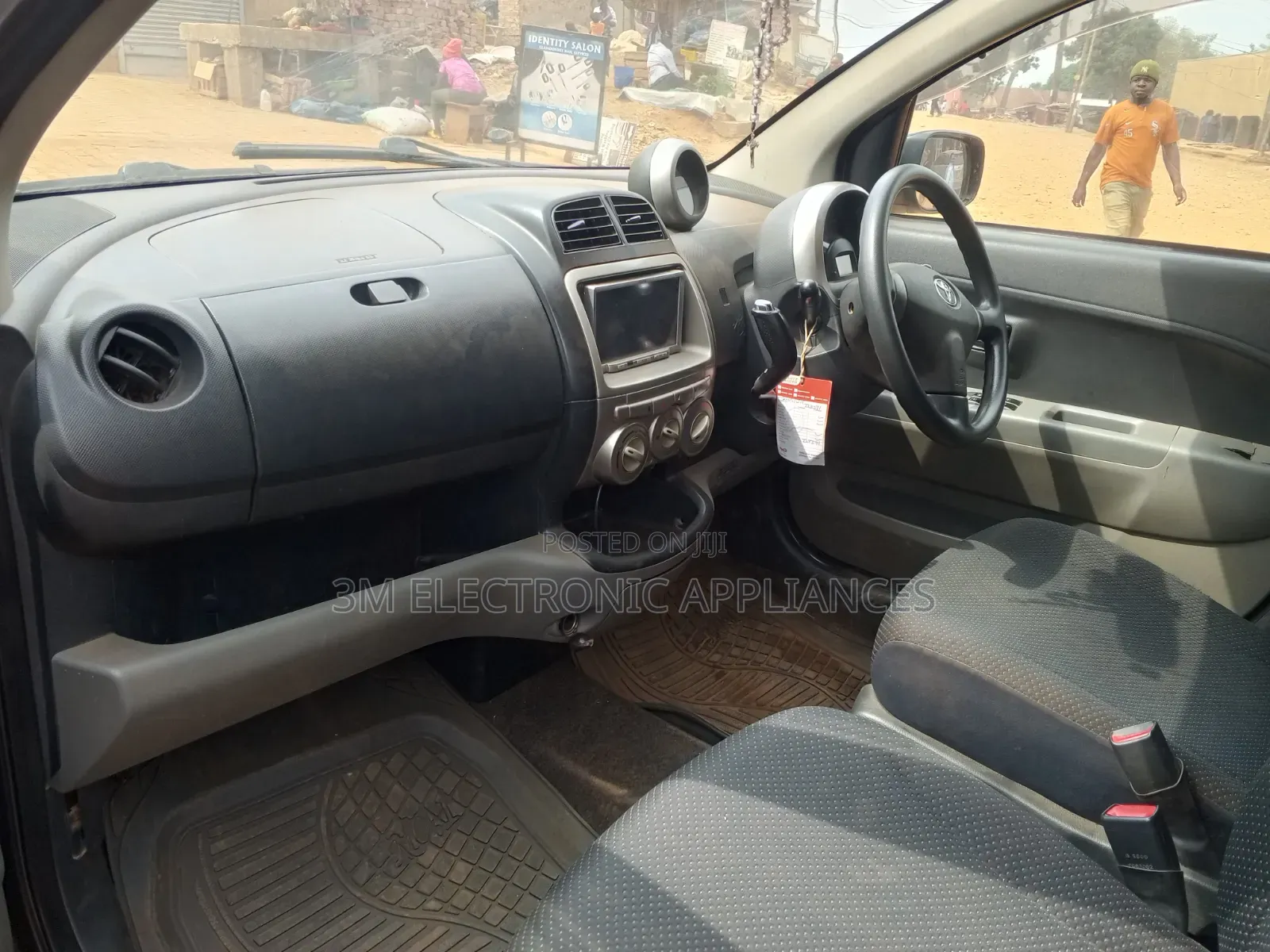 Toyota Passo 2011 Black