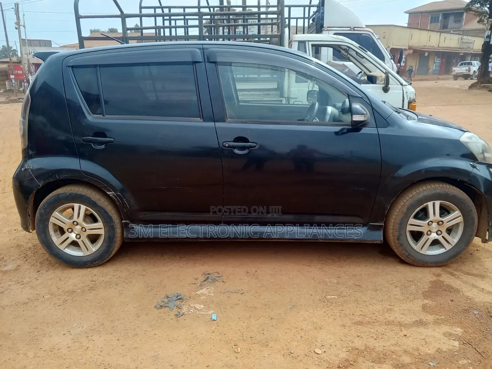 Toyota Passo 2011 Black