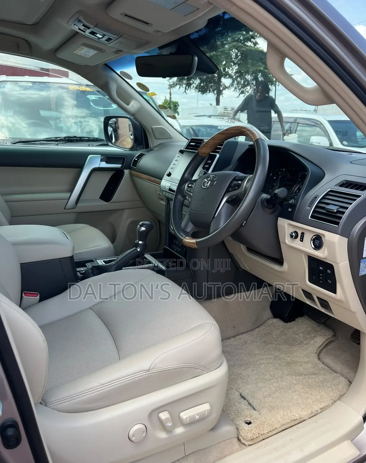Toyota Land Cruiser Prado 2.8 2023 Gray