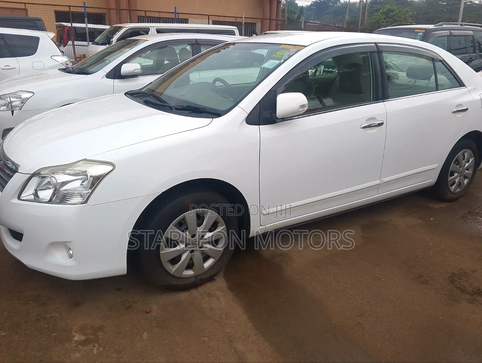 Toyota Premio 2011 White