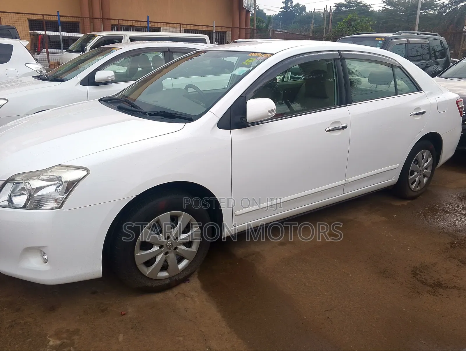 Toyota Premio 2011 White