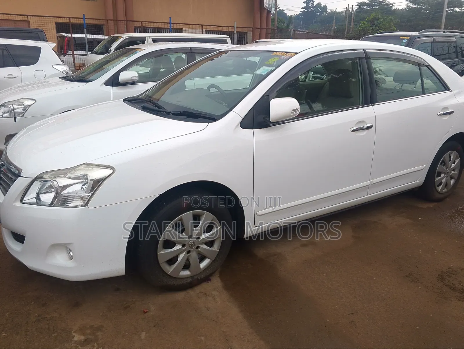 Toyota Premio 2011 White