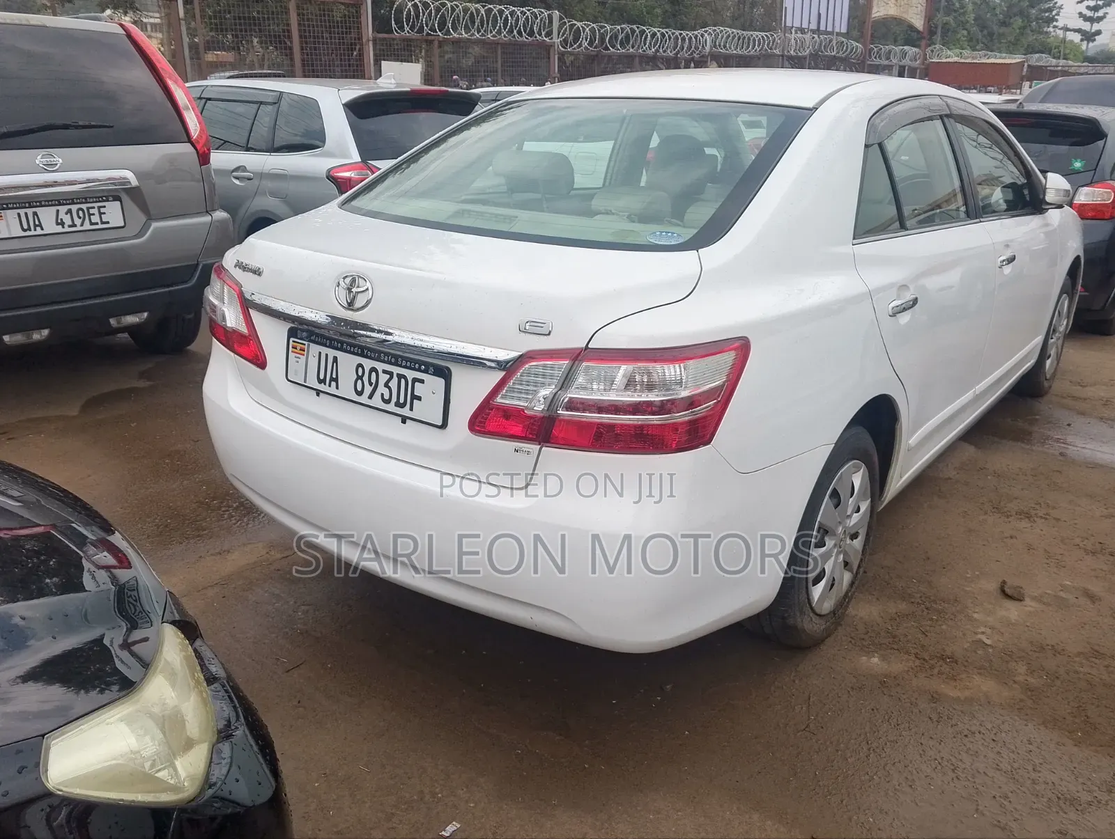Toyota Premio 2011 White