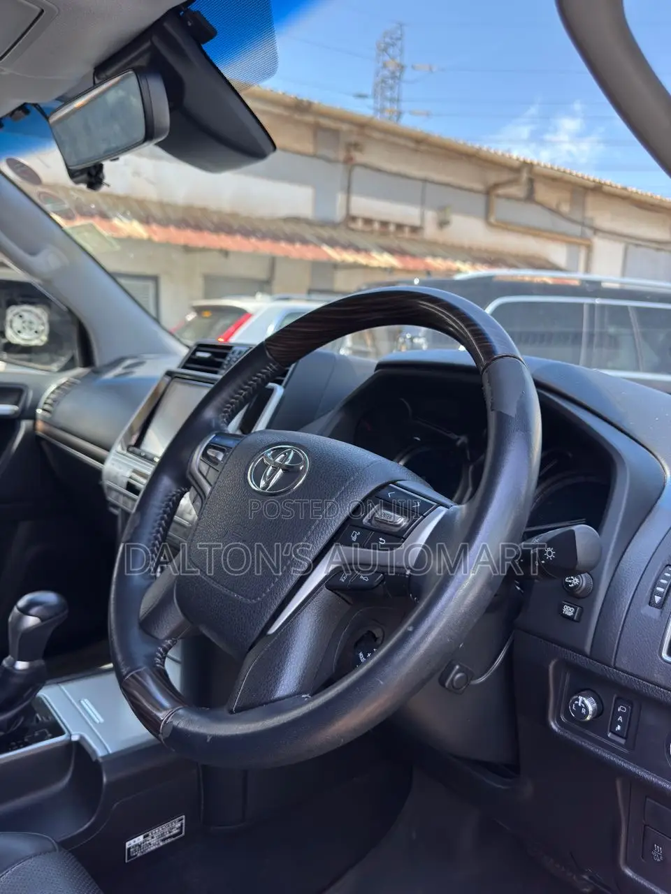 Toyota Land Cruiser Prado 2.8 2017 Black