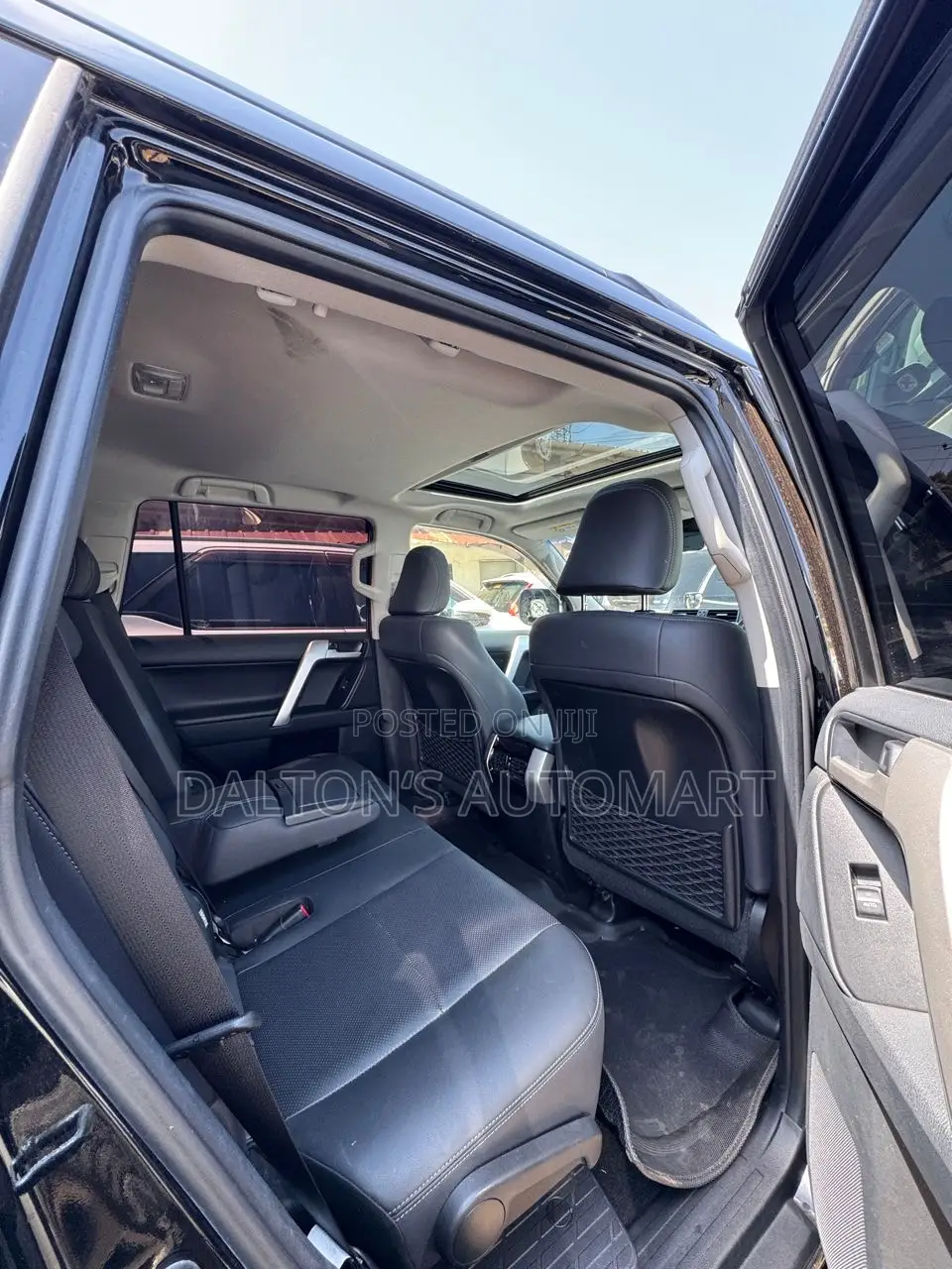 Toyota Land Cruiser Prado 2.8 2017 Black