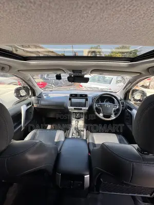 Toyota Land Cruiser Prado 2.8 2017 Black