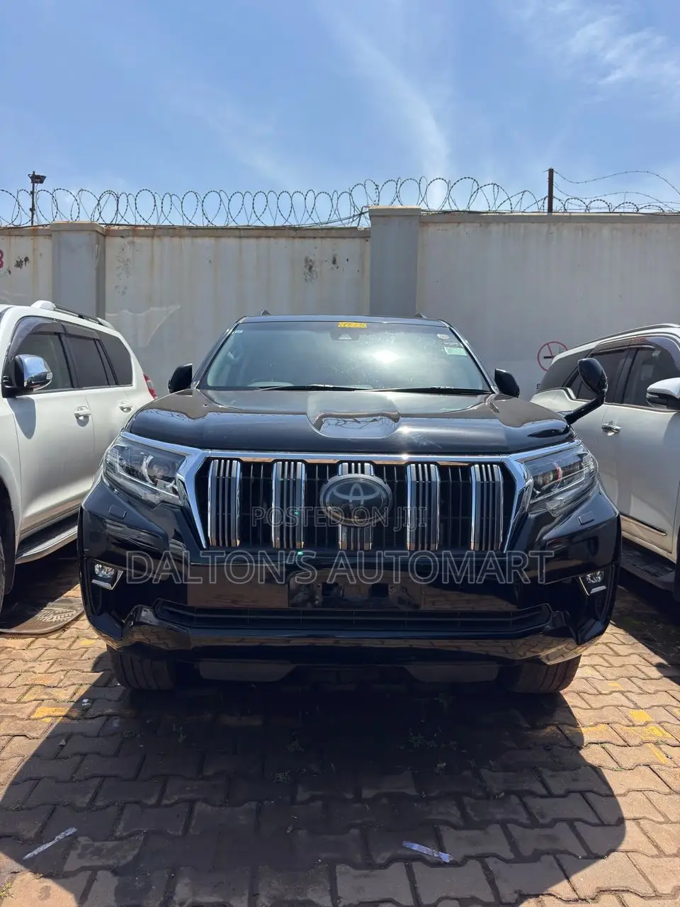 Toyota Land Cruiser Prado 2.8 2017 Black