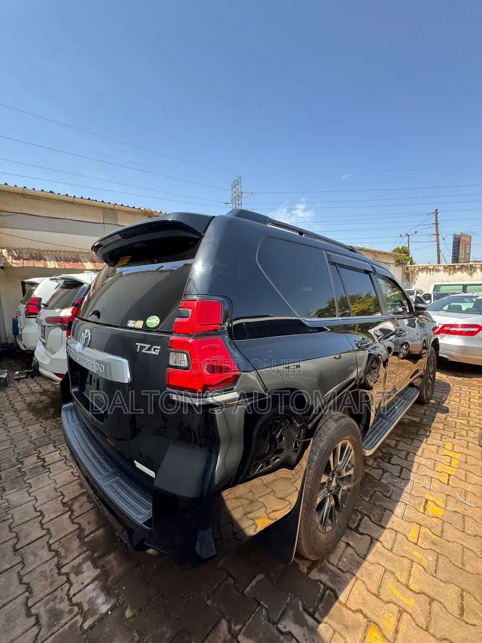 Toyota Land Cruiser Prado 2.8 2017 Black