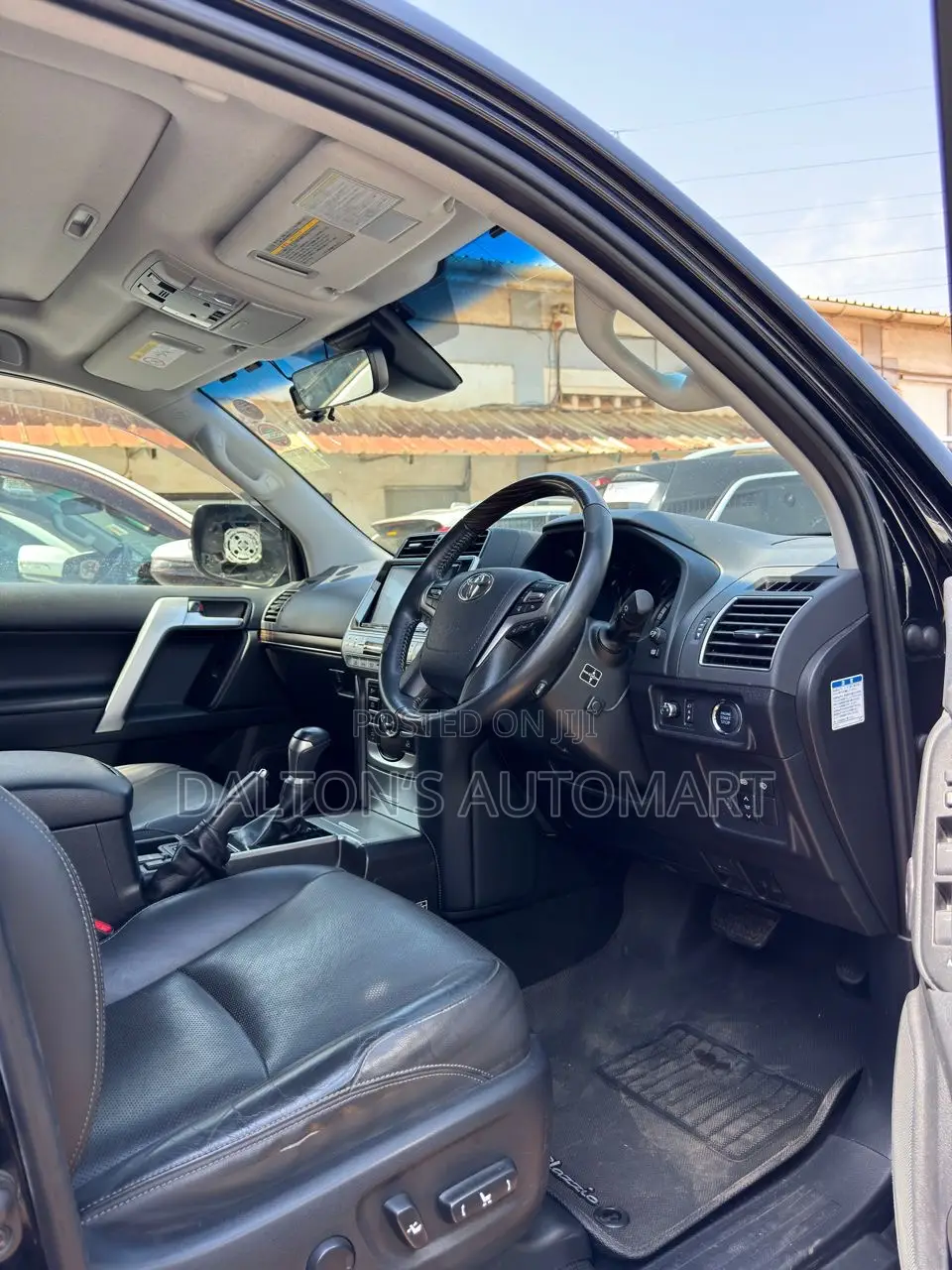 Toyota Land Cruiser Prado 2.8 2017 Black