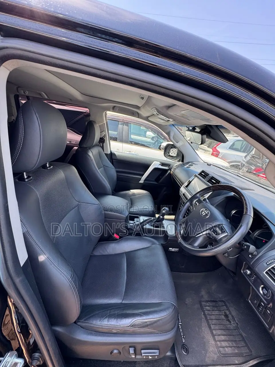 Toyota Land Cruiser Prado 2.8 2017 Black