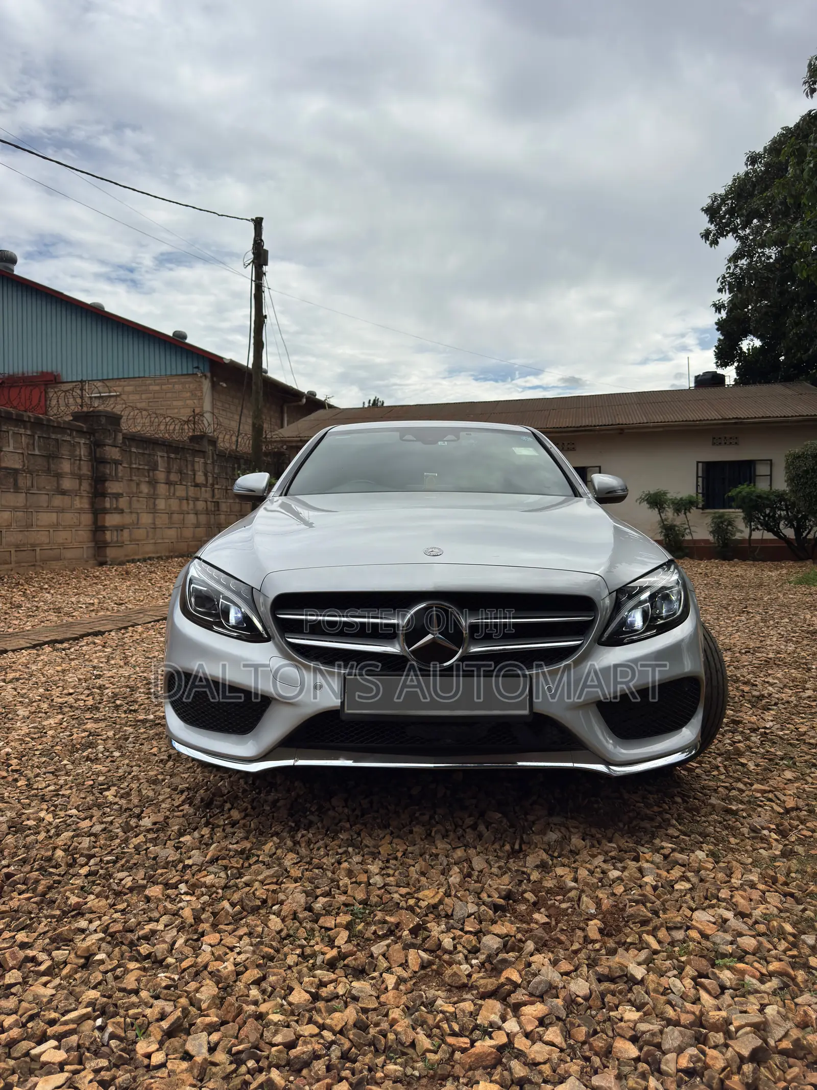 Mercedes-Benz C200 2016 Silver