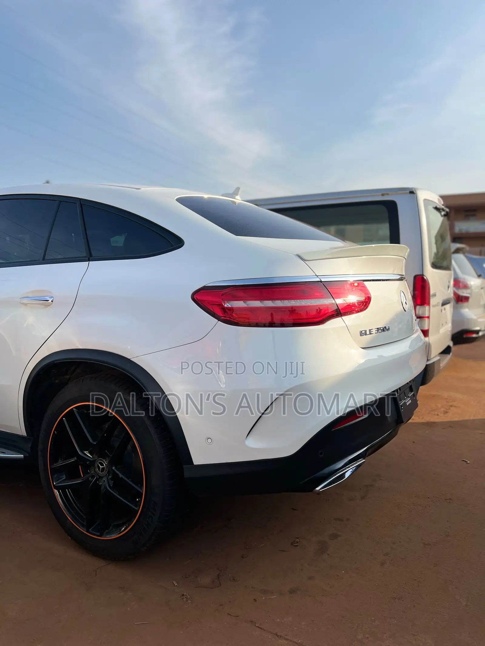 Mercedes-Benz GLE-Class GLE 350d 4MATIC 2017 White