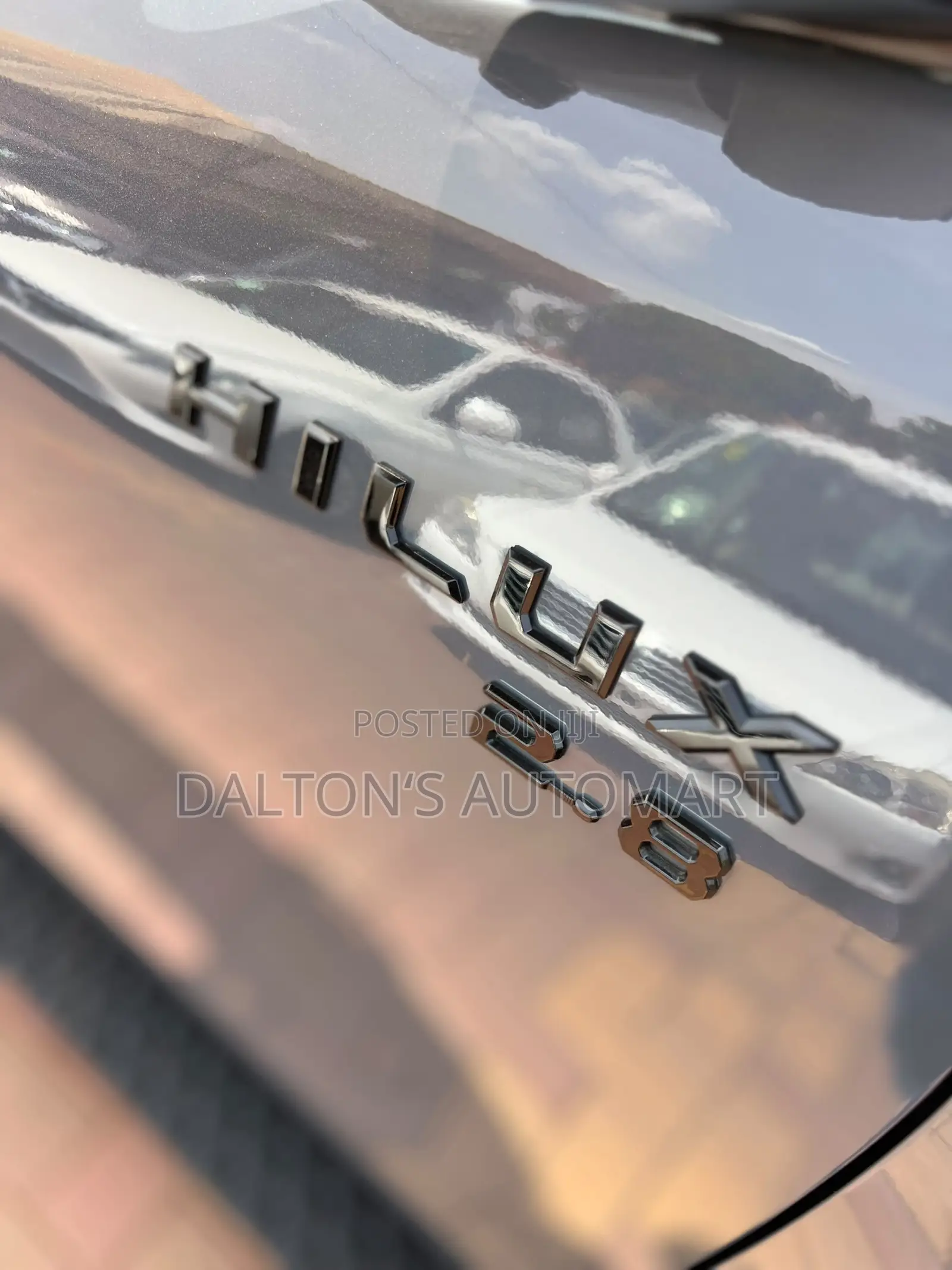 New Toyota Hilux 2025 Gray