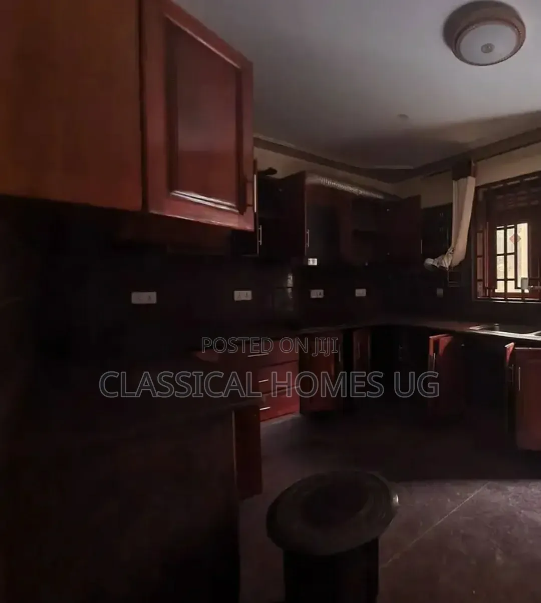 2bdrm Apartment in Mutundwe, Central Division for rent