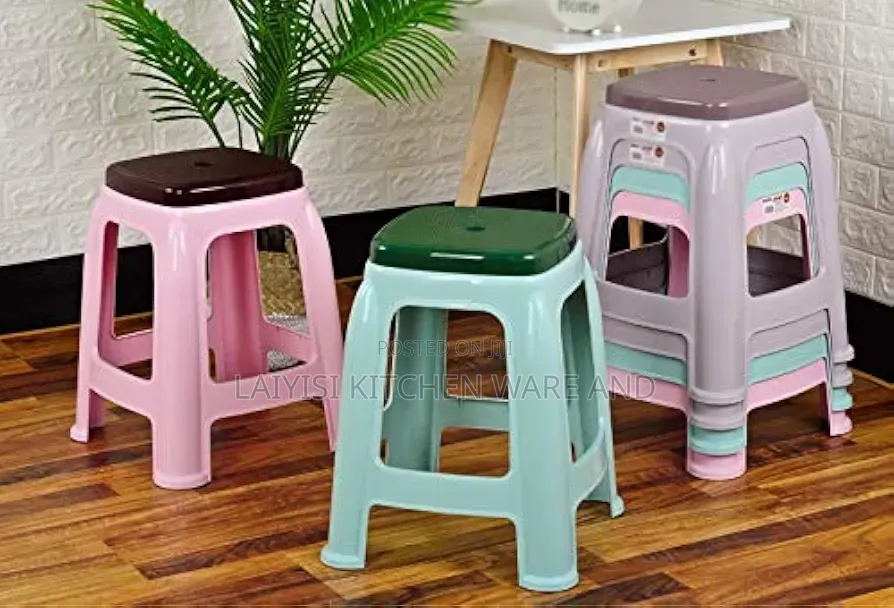 6-Piece Heavy-Duty Stylish Stools Set – Strong, Modern Multiseating