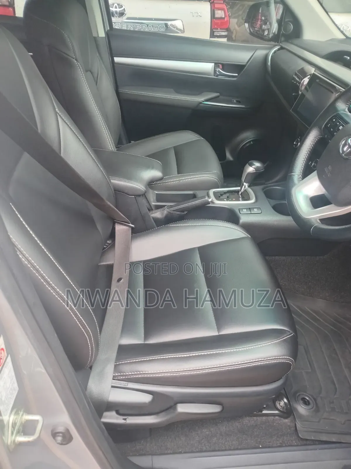 Toyota Hilux 2018 Silver