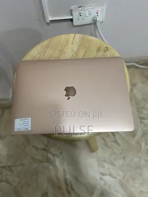 Laptop Apple MacBook Air 2019 8GB Intel Core i5 SSD 256GB
