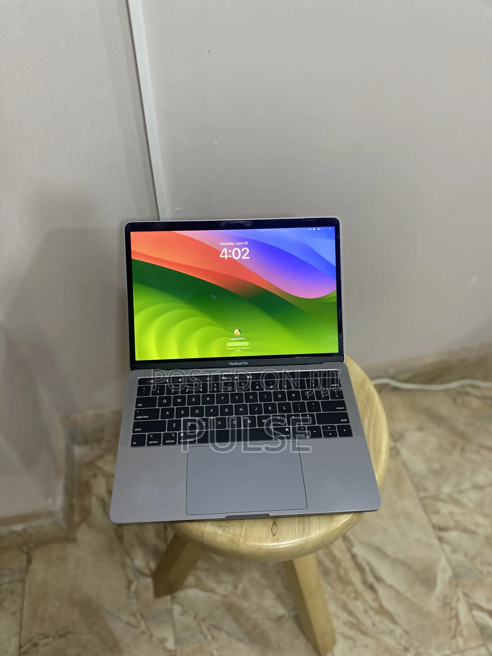 Laptop Apple MacBook 2018 8GB Intel Core i5 SSD 256GB