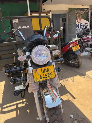 New Motorcycle 2025 Green