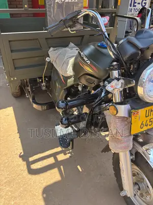 New Motorcycle 2025 Green