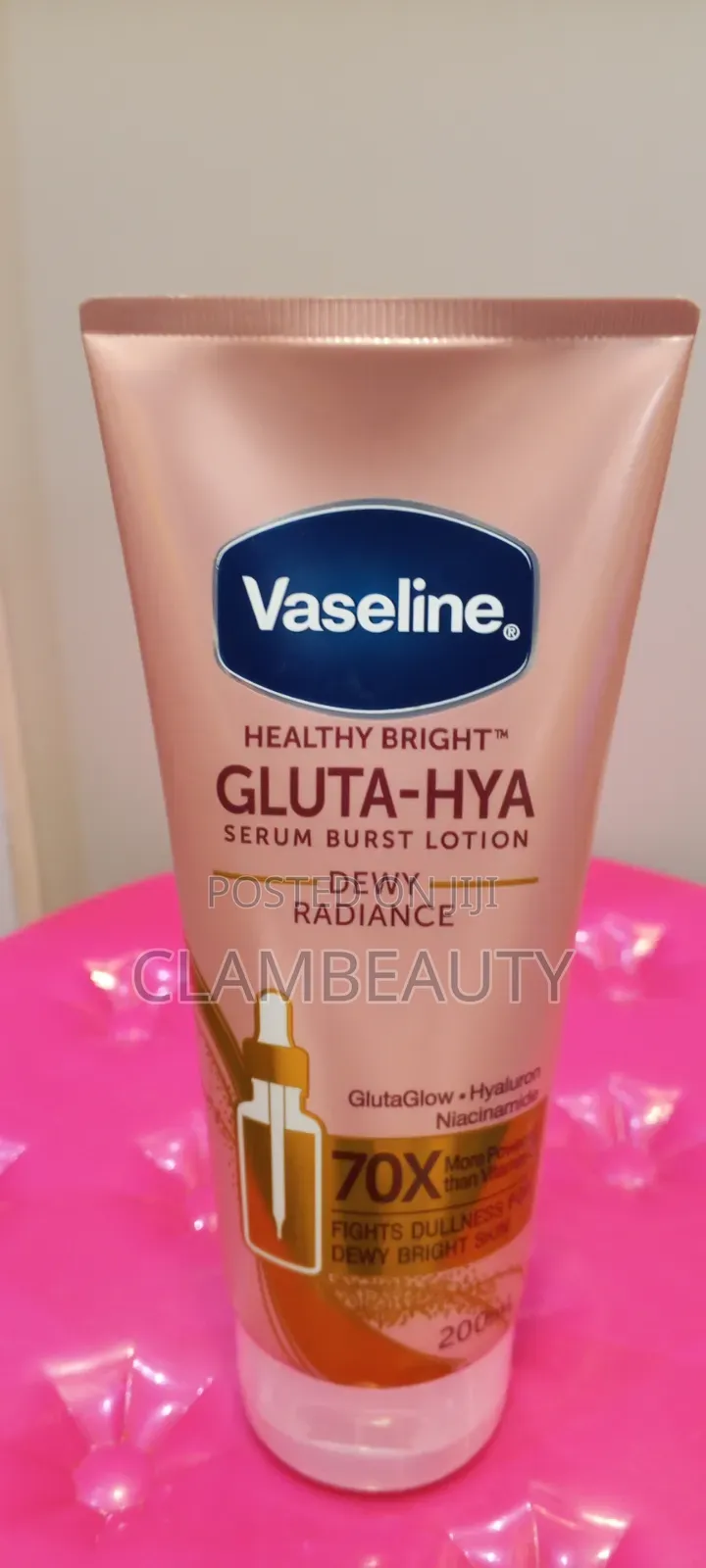 Vaseline Healthy Bright Gluta-Hya Serum Burst Lotion
