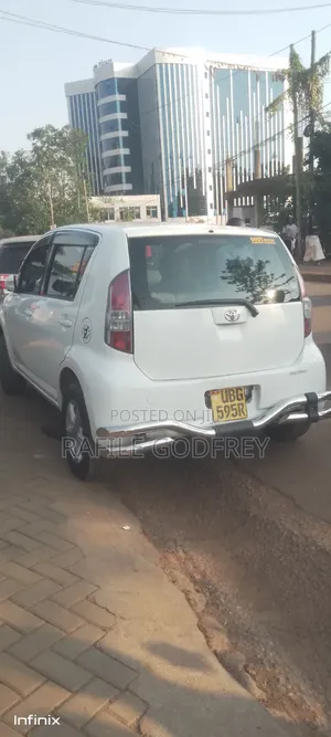 Toyota Passo 2008 White