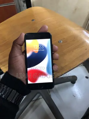 Apple iPhone 7 128 GB Black