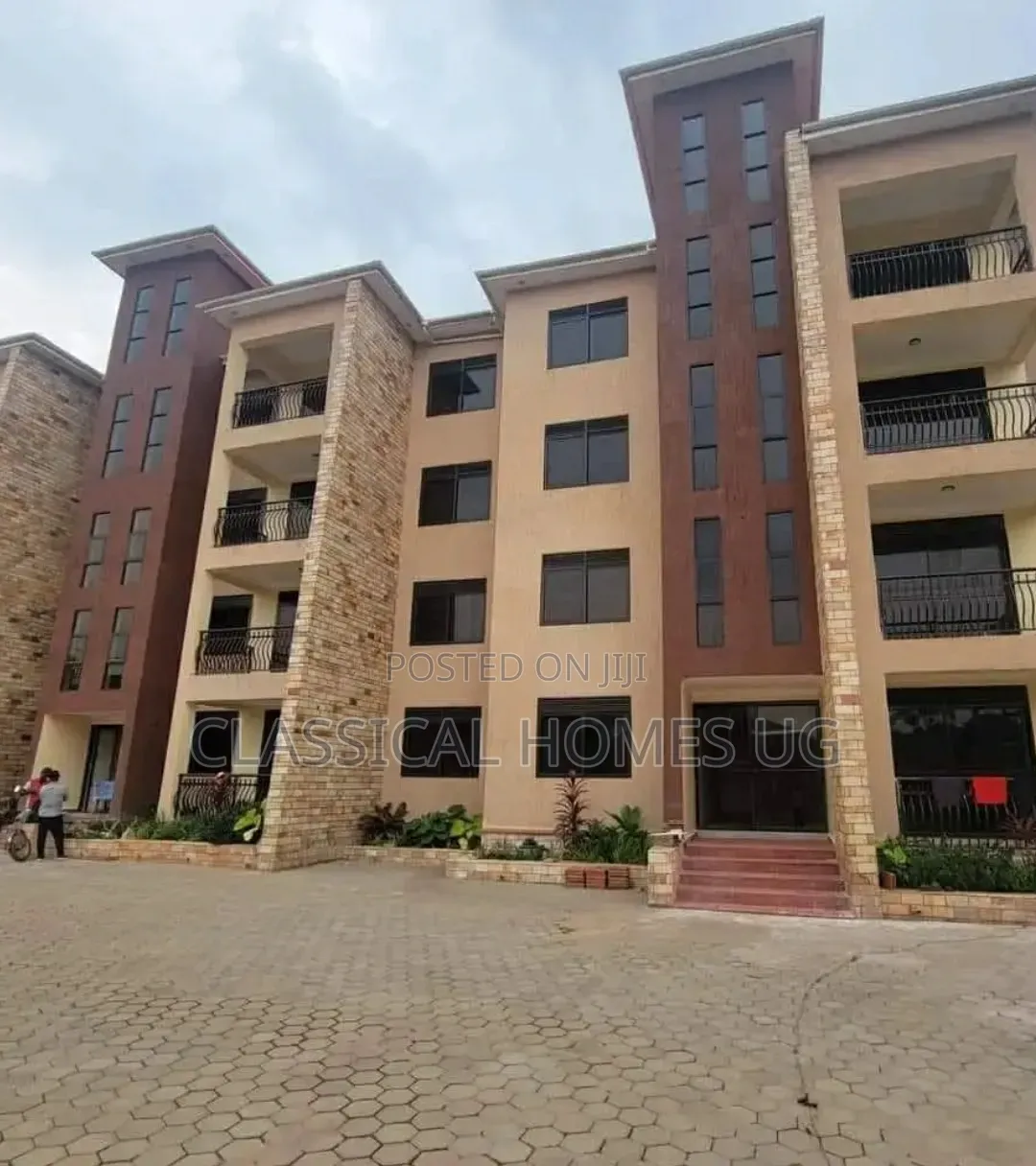 3bdrm Apartment in Lubowa Entebbe Road, Central Division for rent